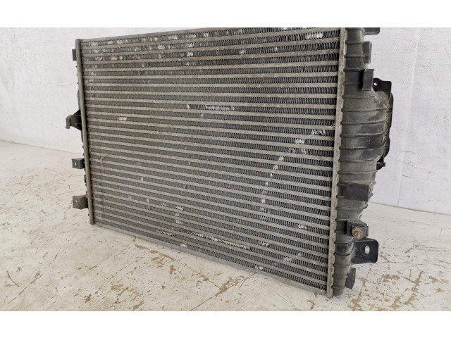 Интеркулер Jaguar XJ X351