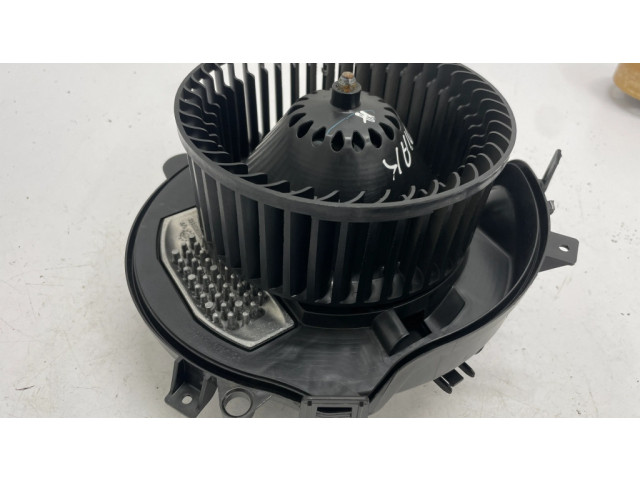 Вентилятор печки 5WC819015, 5Q0907521F Skoda Kodiaq