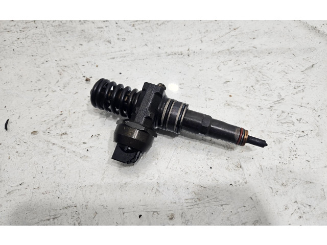 Форсунка 036130073BN Volkswagen Golf Plus