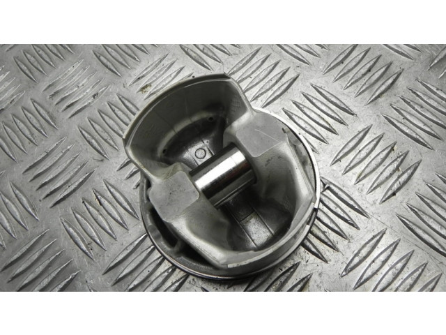 Píst 89L106, BV1230 BMW 5 F10 F11