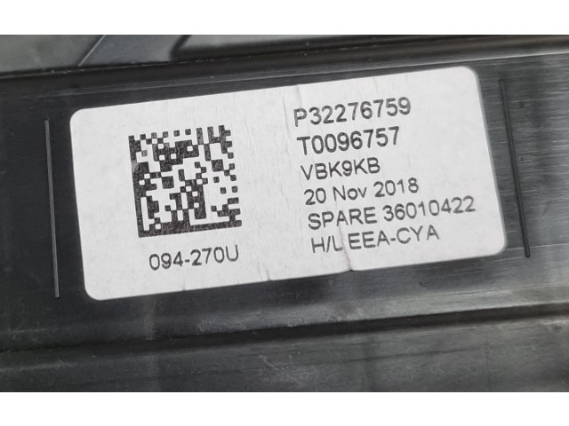 Панель приборов 32276759 Volvo XC40