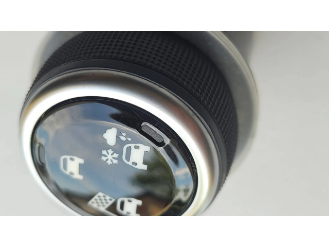 Мултифункционный включатель управления / ручка