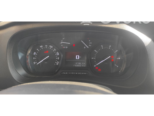 Přístrojová deska Peugeot Expert 2018 9822514880