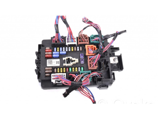 Pojistková skříňka 109440900E Tela Model S 2017