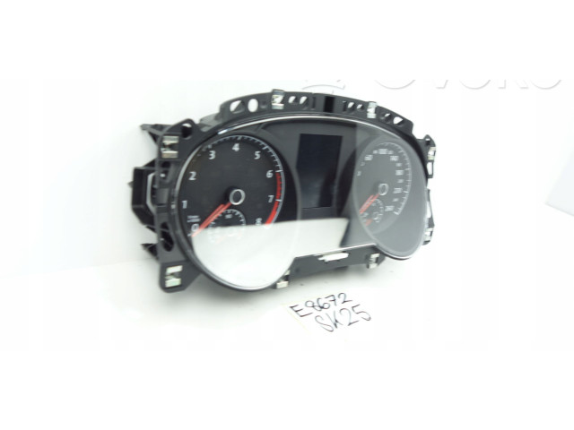 Панель приборов 517920740E, 517920740E   Volkswagen Golf Sportsvan       