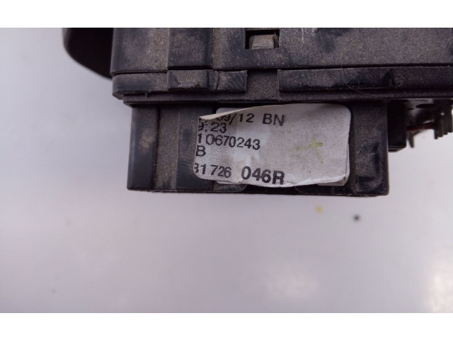 Ручка стеклоочистителей 81726046R, E2-A1-39-1 Dacia Lodgy