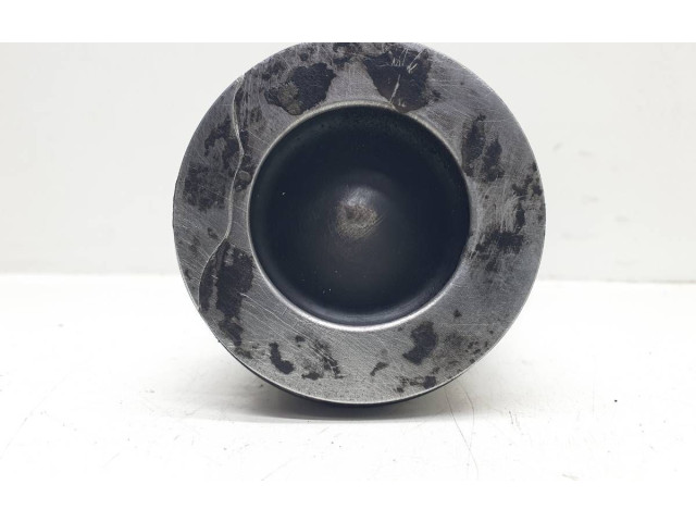 Píst 3140107082L175 Volvo V60