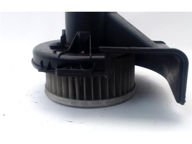 Вентилятор печки    6Q1820015C   Volkswagen Polo