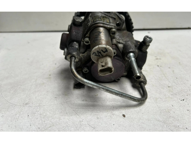 Топливный насос