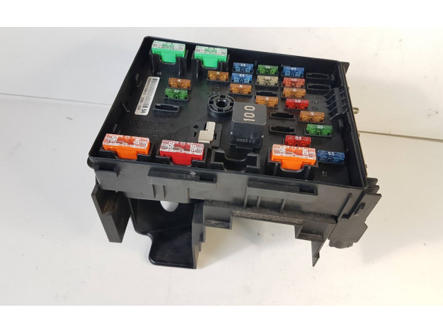 Pojistková skříňka 1K0937132F, 3C0937125A Volkswagen Tiguan 2012