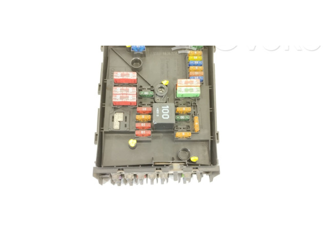 Модуль управления BSM 1K0937125A   Volkswagen Jetta V    