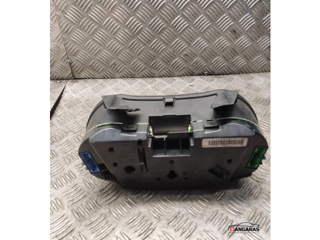 Спидометр (приборный щиток) 8l0919860c   Audi A3 S3 8L