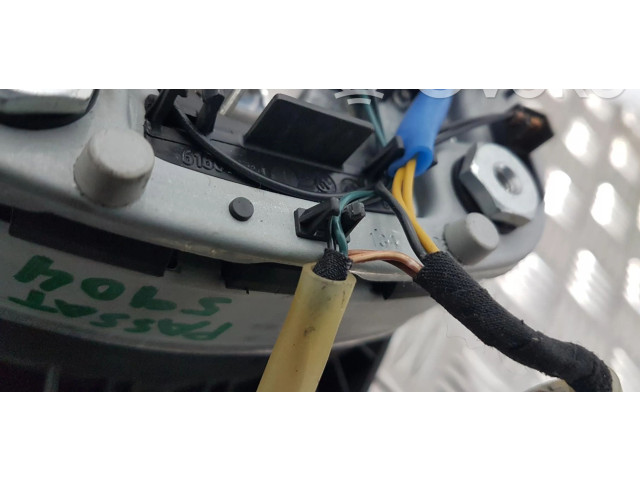 Подушка безопасности водителя 1K0880201, 1K0880201   Volkswagen PASSAT