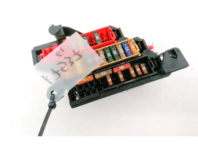 Блок предохранителей  8K0971845   Audi A5 8T 8F    