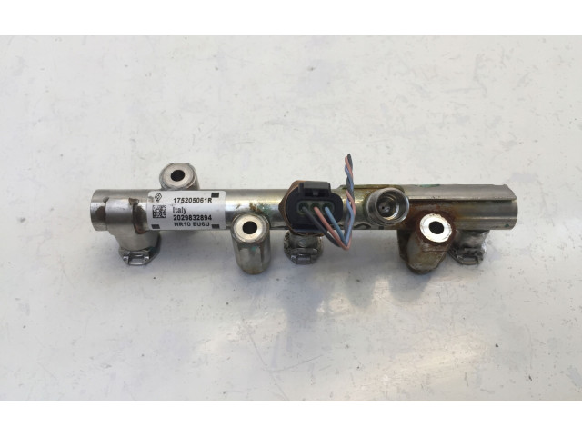 Vstřikovací lišta 175206658R, A2830700000 Nissan Juke II F16