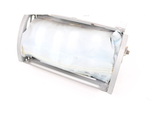 Надувная подушка для пассажира MR381375 Mitsubishi Carisma 2000 - 2004 года