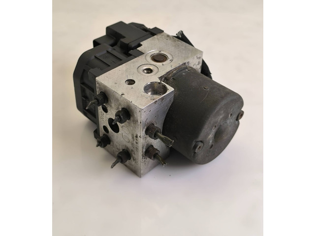 Блок АБС 27534SA001, 11000041660 Subaru Forester SG 2003 - 2005 года