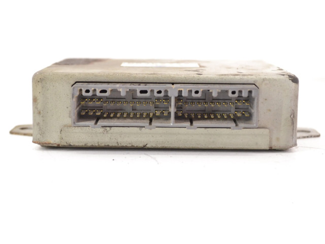 Блок управления АБС X2T31077, MR309792 Mitsubishi Pajero