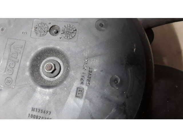 Вентилятор радиатора     214810028R, 100028205    Renault Megane III 1.5