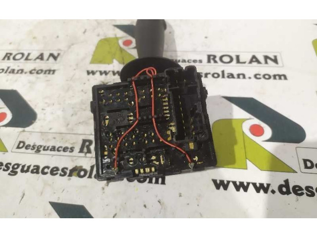 Ручка стеклоочистителей Dacia Dokker