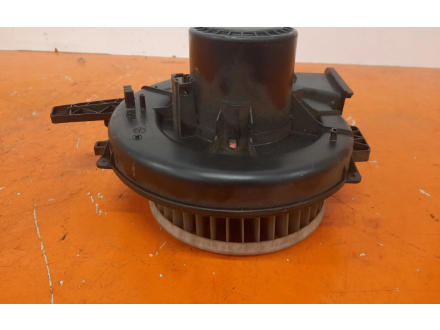 Вентилятор печки    6Q1819015, 6Q1819015   Volkswagen Polo IV 9N3