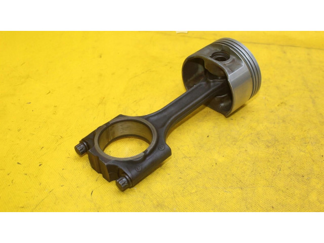  Поршень с шатуном  83L38  Volvo S60  