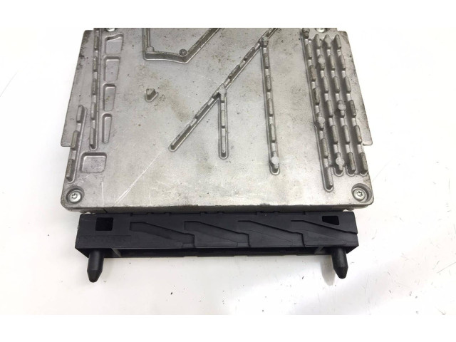 Блок управления двигателя 0261207712, 08675760a   Volvo XC70
