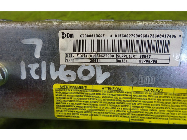 Подушка безопасности для колен 01560627990 Alfa Romeo 159