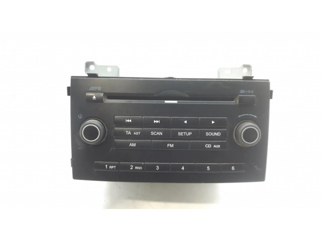 Радио/ проигрыватель CD/DVD / навигация