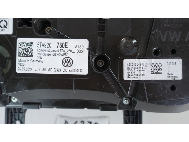 Панель приборов 5TA920750E Volkswagen Touran III