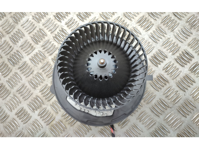 Вентилятор печки    5Q1819021E, 5Q0907521C   Volkswagen Golf Sportsvan