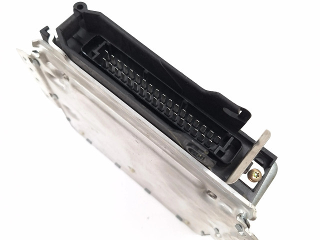 Řídící jednotka 0280000962, 19SA367 Volvo 940 1994