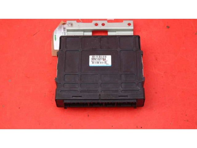 Блок управления двигателем Блок управления MN132784, MN132784 Mitsubishi Lancer