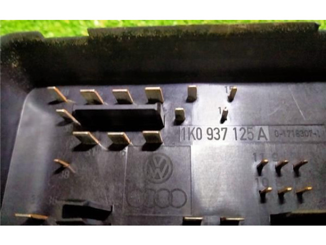   Pojistková skříňka 1K0937125A   Volkswagen Caddy 2004