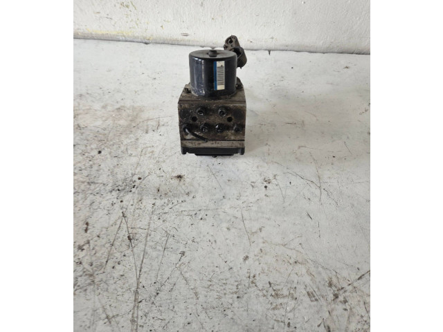 Блок АБС 3C0614095P, 16027201   Volkswagen  PASSAT B6  2005 - 2010 года