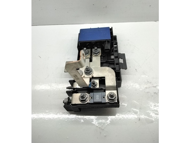 Блок предохранителей Mercedes-Benz A W176