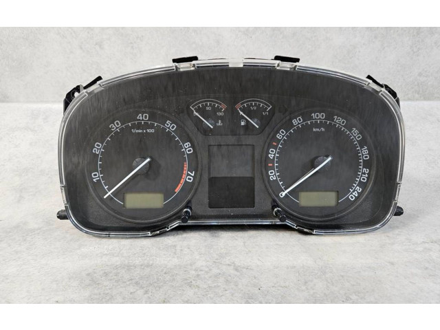 Панель приборов 1U0920821B Skoda Octavia Mk1 (1U)