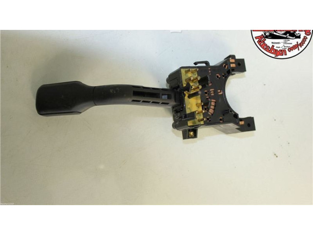 Ручка стеклоочистителей 8D9953503   Audi A6 S6 C4 4A