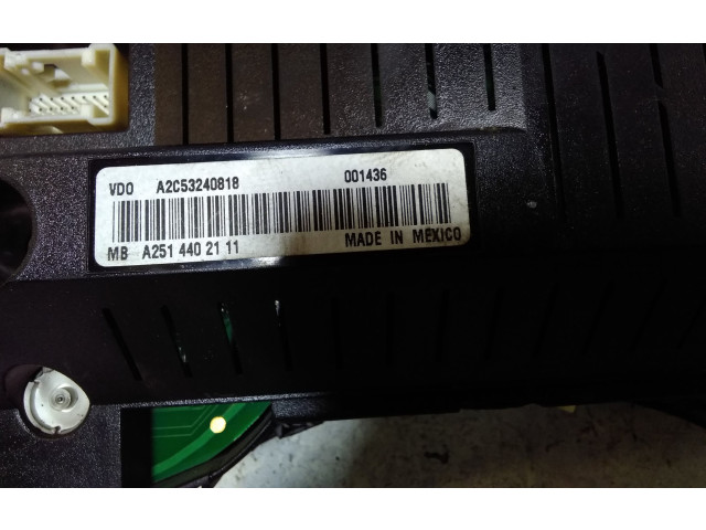 Přístrojová deska Mercedes-Benz ML W164 2007 A2514402111, A2C53240818