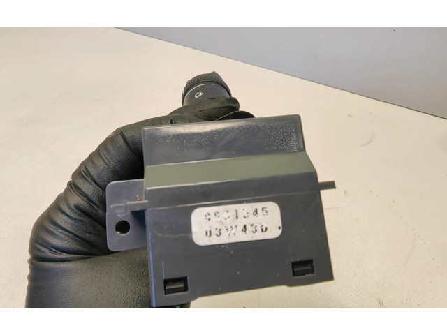 Ручка стеклоочистителей    Volvo V70