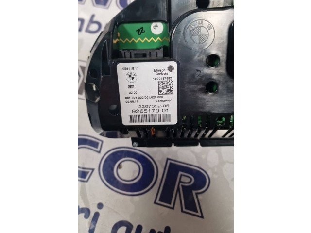 Přístrojová deska BMW 5 F10 F11 2012 926517901