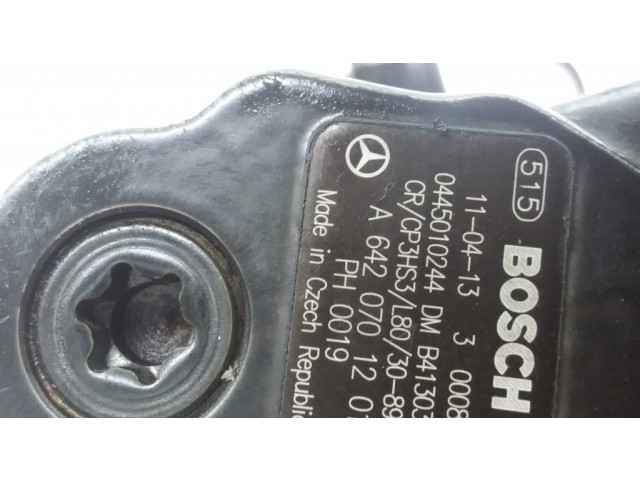 Vstřikovací čerpadlo A6420701201, 0445010244 Mercedes-Benz E A207 pro naftový motor 3.0 642
