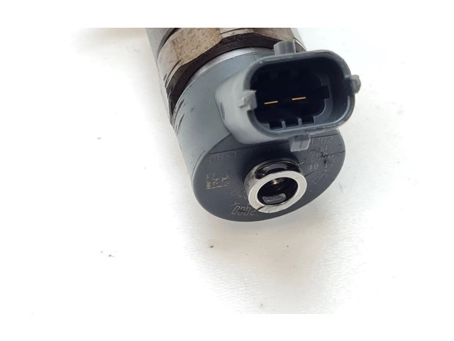 Vstřikovač 04L130277AC, 0445110469   Volkswagen Touran III  pro naftový motor 2.0 DFGA 