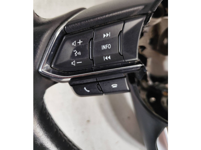 Руль Mazda CX-5 II 2017 - года K0273