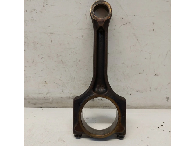 Шатун  570    Citroen C4 Grand Picasso для бензинового двигателя 1.6