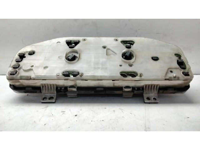 Панель приборов WHCB16C, 126757 Mazda Premacy