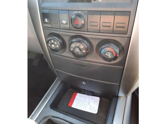 Блок управления климат-контролем    KIA Sorento