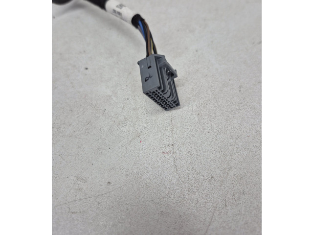 Зеркало электрическое Volvo XC40 - года