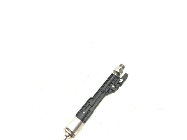 Vstřikovač 7599876, 0261500136 BMW 7 F01 F02 F03 F04 pro benzínový motor 4.4 N63 B44 B