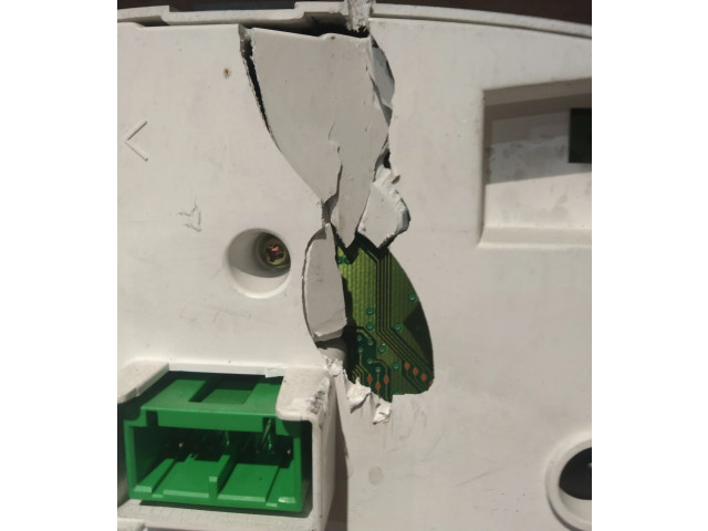 Панель приборов 8673269   Volvo XC90       